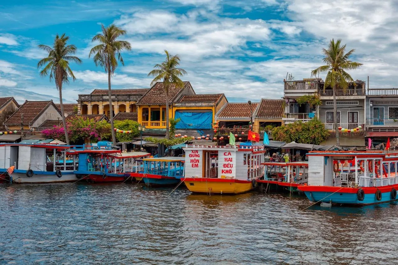 Little Riverside Hoi An . A Luxury Hotel & Spa