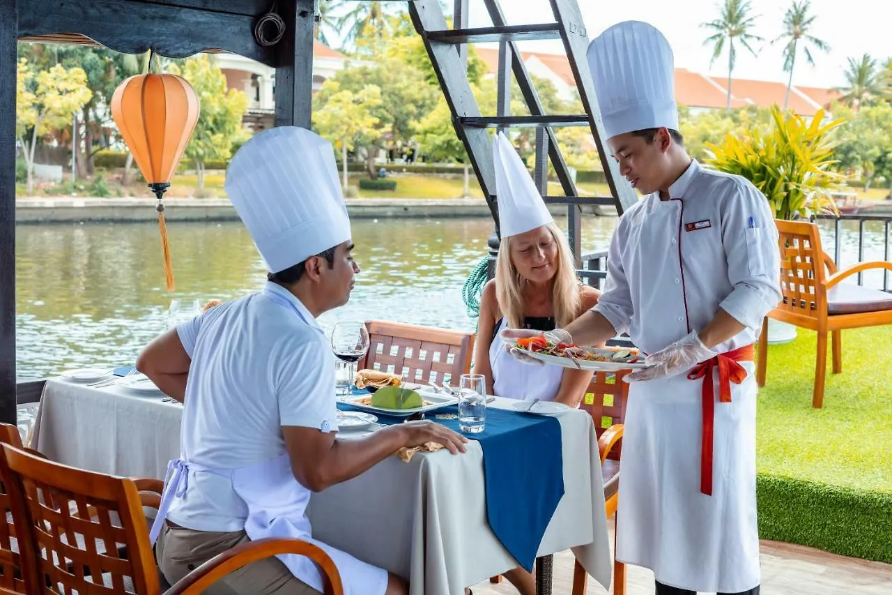 Little Riverside Hoi An . A Luxury Hotel & Spa